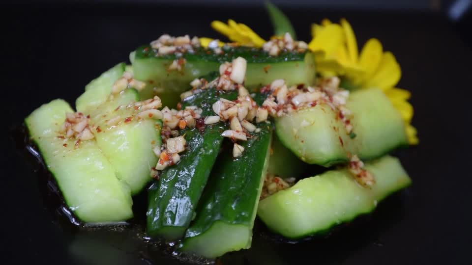 Salad cucumber food