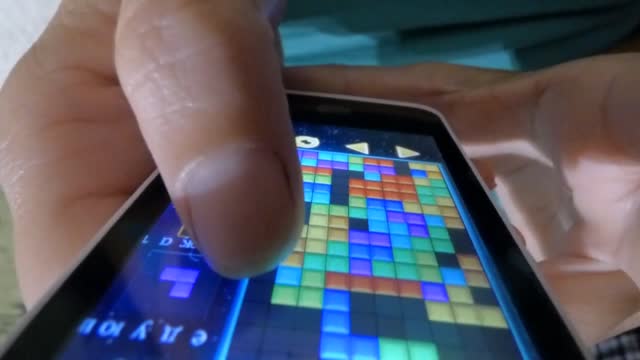 Smartphone game phone