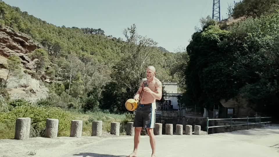 Kettlebells fitness exercise