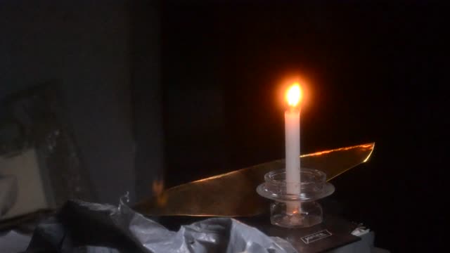 Candle light wax