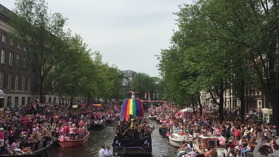 Gay pride bawatna amsterdam