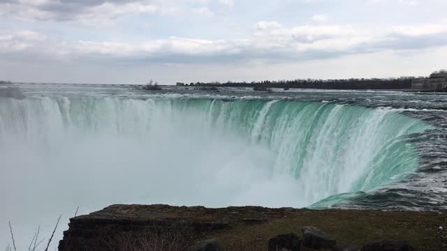Niagara falls canada niagara