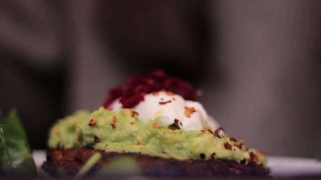 Guacamole bread sandwich