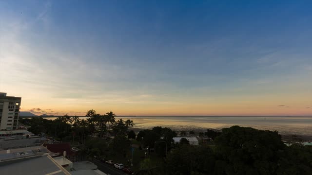 Sunset cairns summer