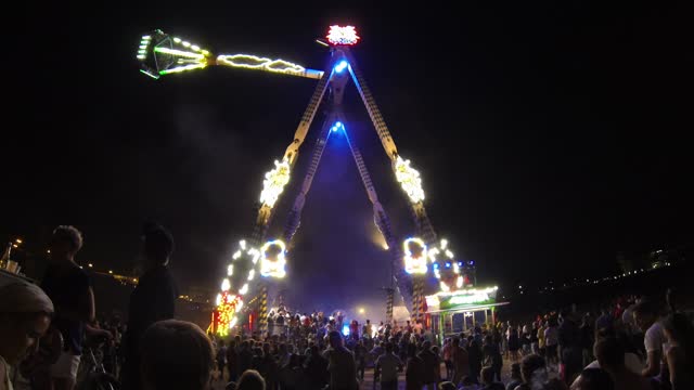 Folk festival fairground ride