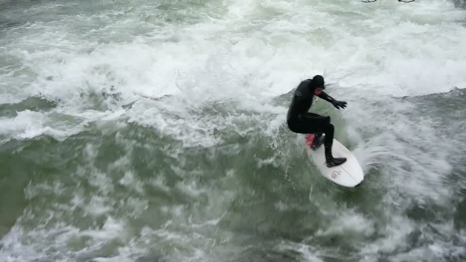 Surfer wave rider eisbach