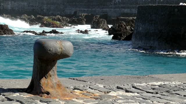 Mooring port water