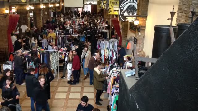 Market place shopping mall trade