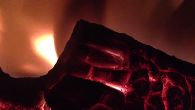Fire fireplace warm