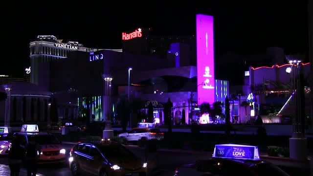 Las vegas neon sign linq