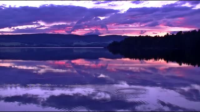 Lake eve reflection