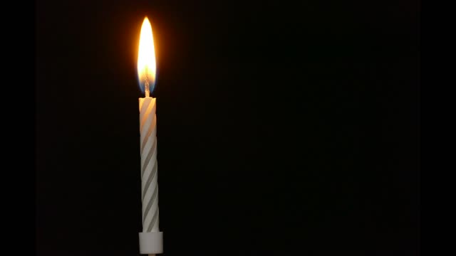 Candle burning lapse