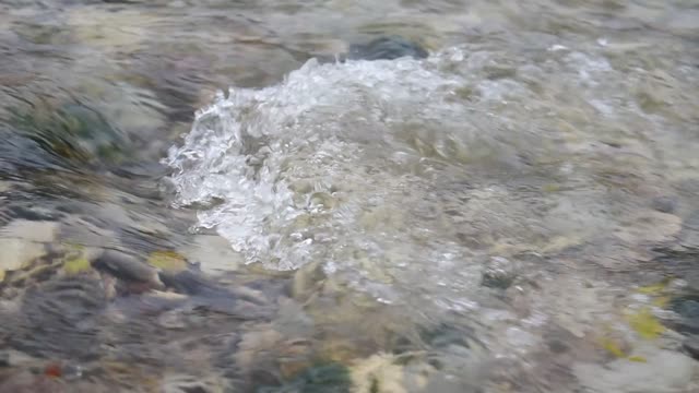 River heating stone