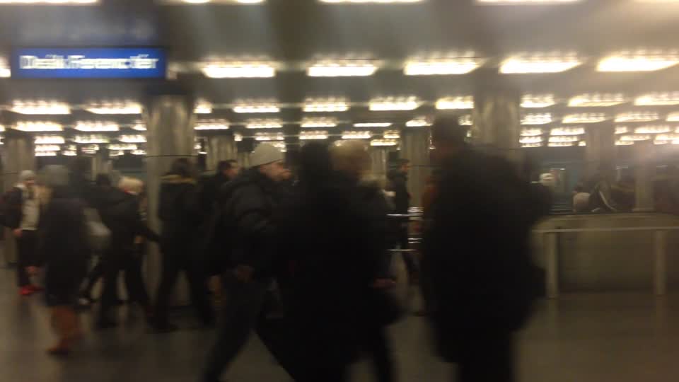 Metro tube subway