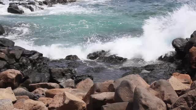 Water rocks stone