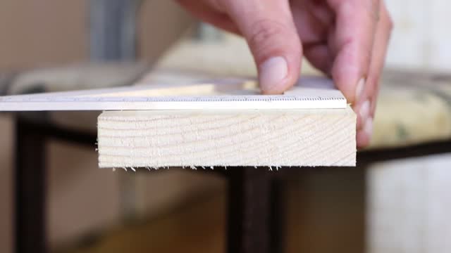 Jigsaw board construction