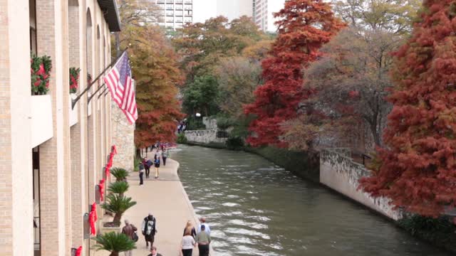 San antonio urban pedestrians