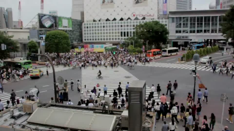 Crosswalk crowd people