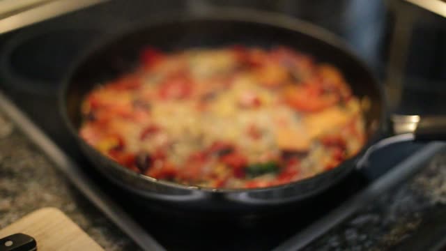 Pan frying vegetables