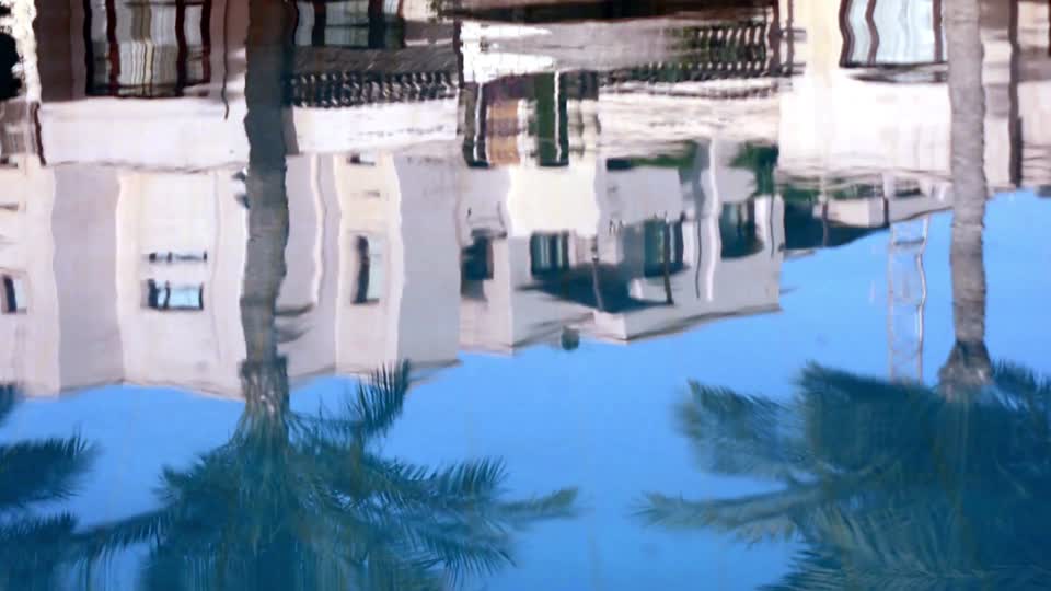 Water reflection movement