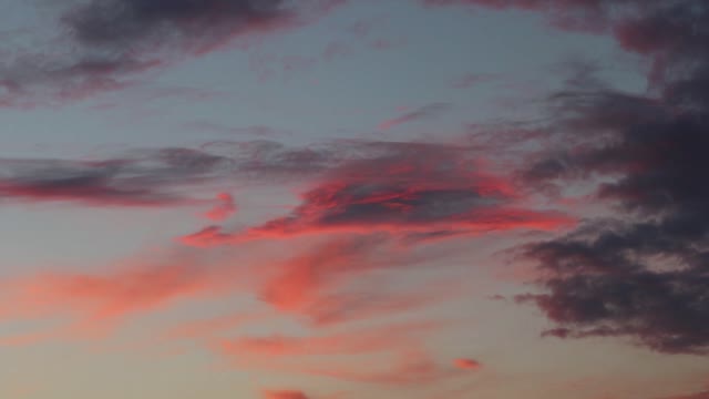 Sky clouds red