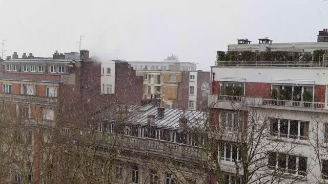 Snow city cloud