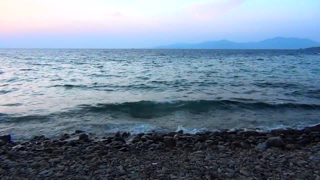 Waves noise of waves water