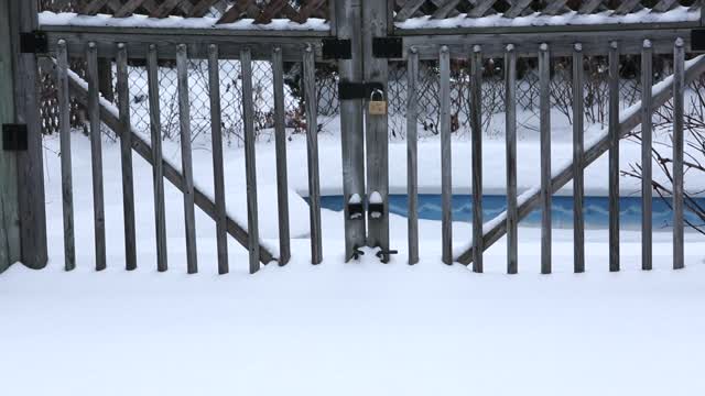 Snowing gate closed
