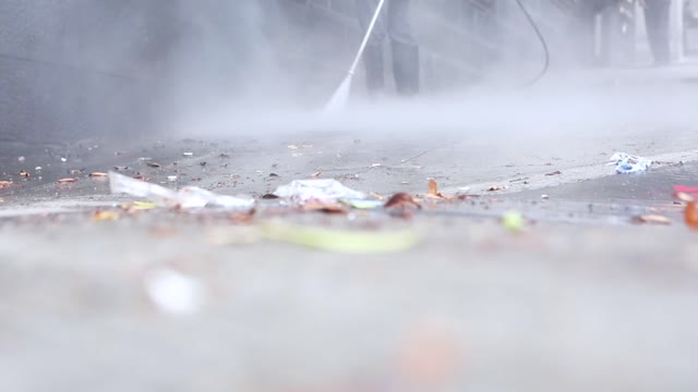 Cleaning street pressure washer