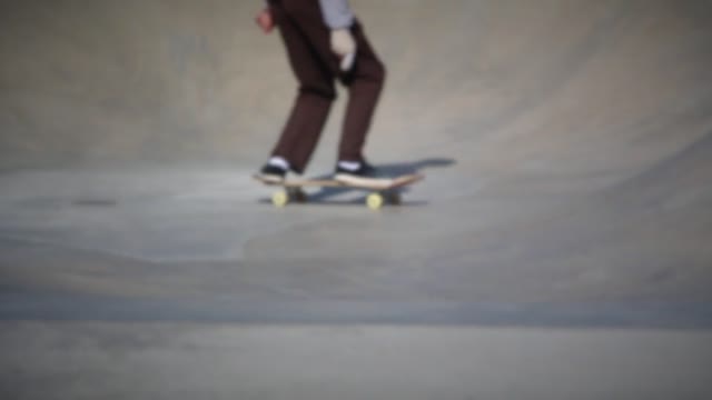 Skateboard skate park tricks