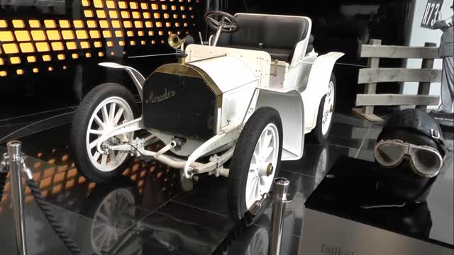 Mercedes benz berlin car