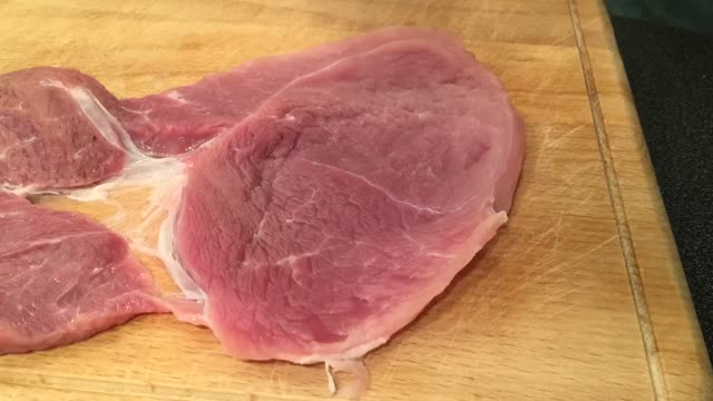 Schnitzel beat grill