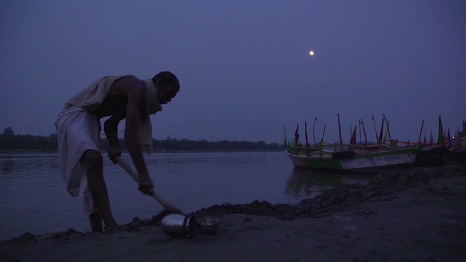 Shiva worker early