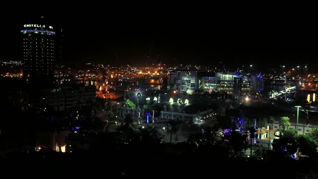 City night water