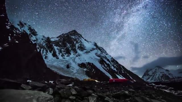 K2 mountain himalaya