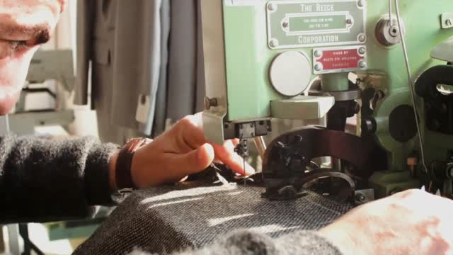 Sewing machine sewing tailor