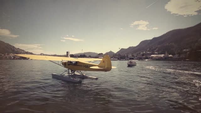 Airplane water plane