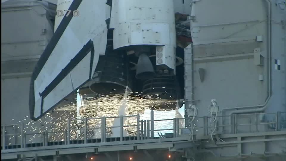 Rocket launch cape caneveral nasa