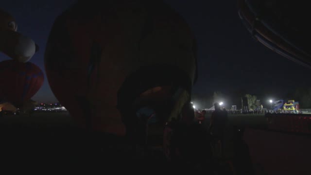 Hot air balloon ballooning start