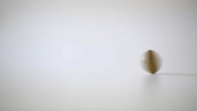 Coin spinning head or tails
