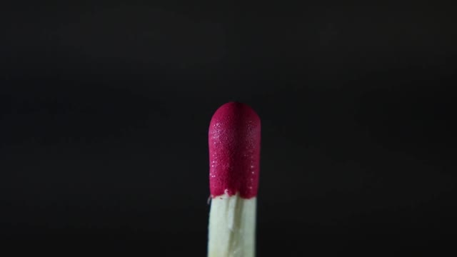 Match ignite match head