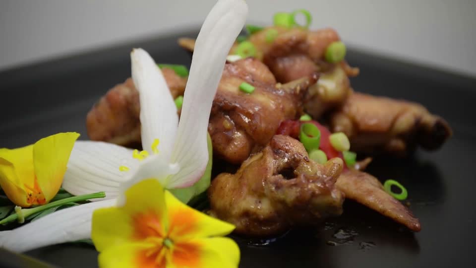 Chicken wings crispy