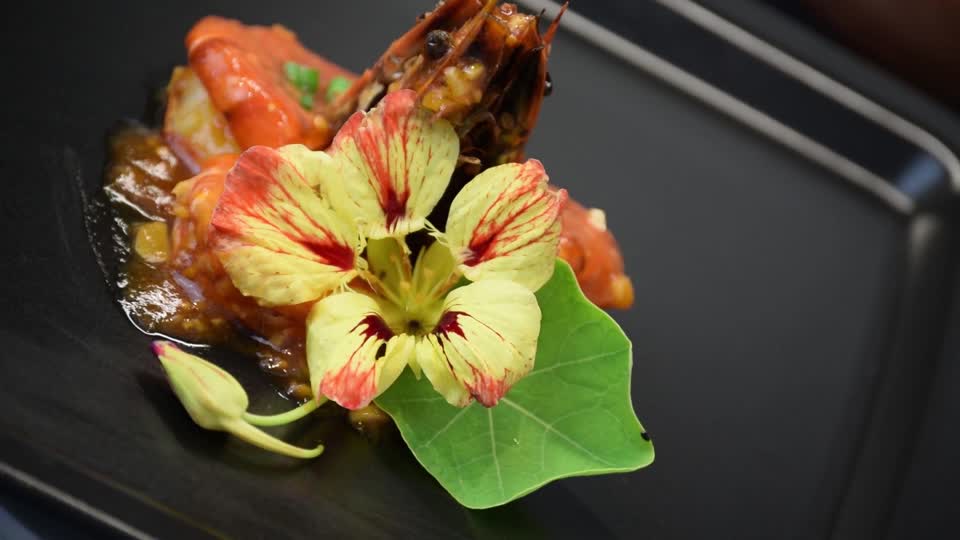 Braised prawns seafood
