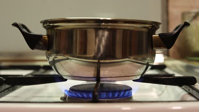Gas fire plate