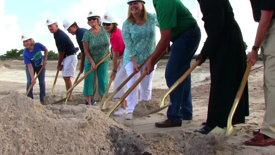 DogParkGroundbreaking_VOSOT