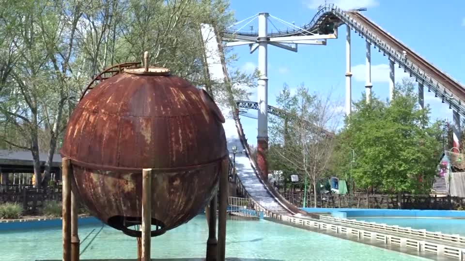 TIDAL WAVE THORPE PARK