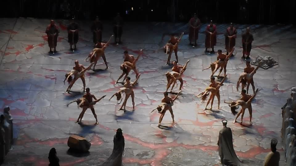 Aida" by Giuseppe Verdi - Royal San Carlo Theatre in Naples, up to August 2, 2016
