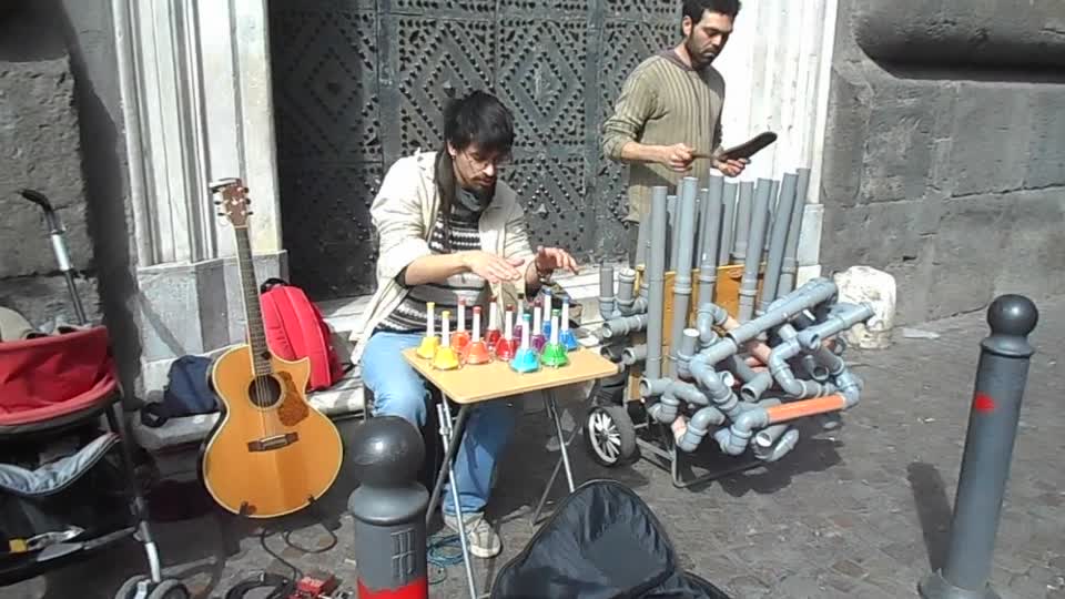 Street musicians in Naples