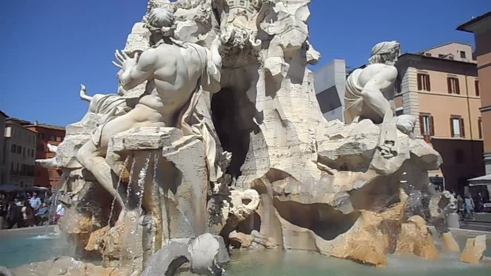 Fountain of Four Rivers at Piazza Navona in Rome (1651) - Architect Gian Lorenzo Bernini (Naples 1598-Rome 1680)