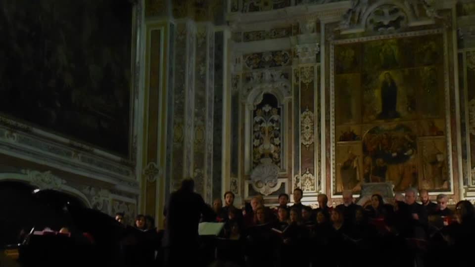 Christmas song - Polyphonic chorus, conductor Carlo Forni - Donnaregina Nuova Church-Museum in Naples